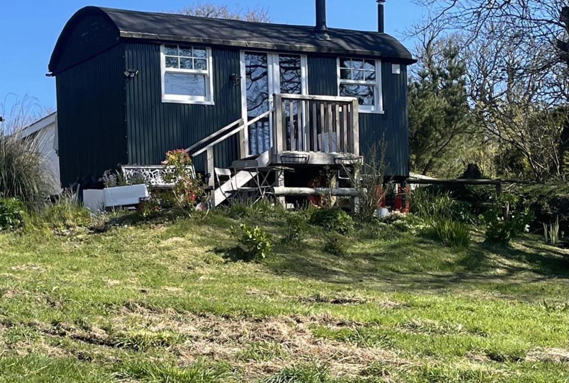 Holiday home Lovely Shepherds Hut In Cornwall Camelford